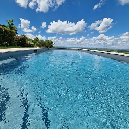 Villa I Cipressini privata lusso piscina riscaldata spa palestra Toscana-3